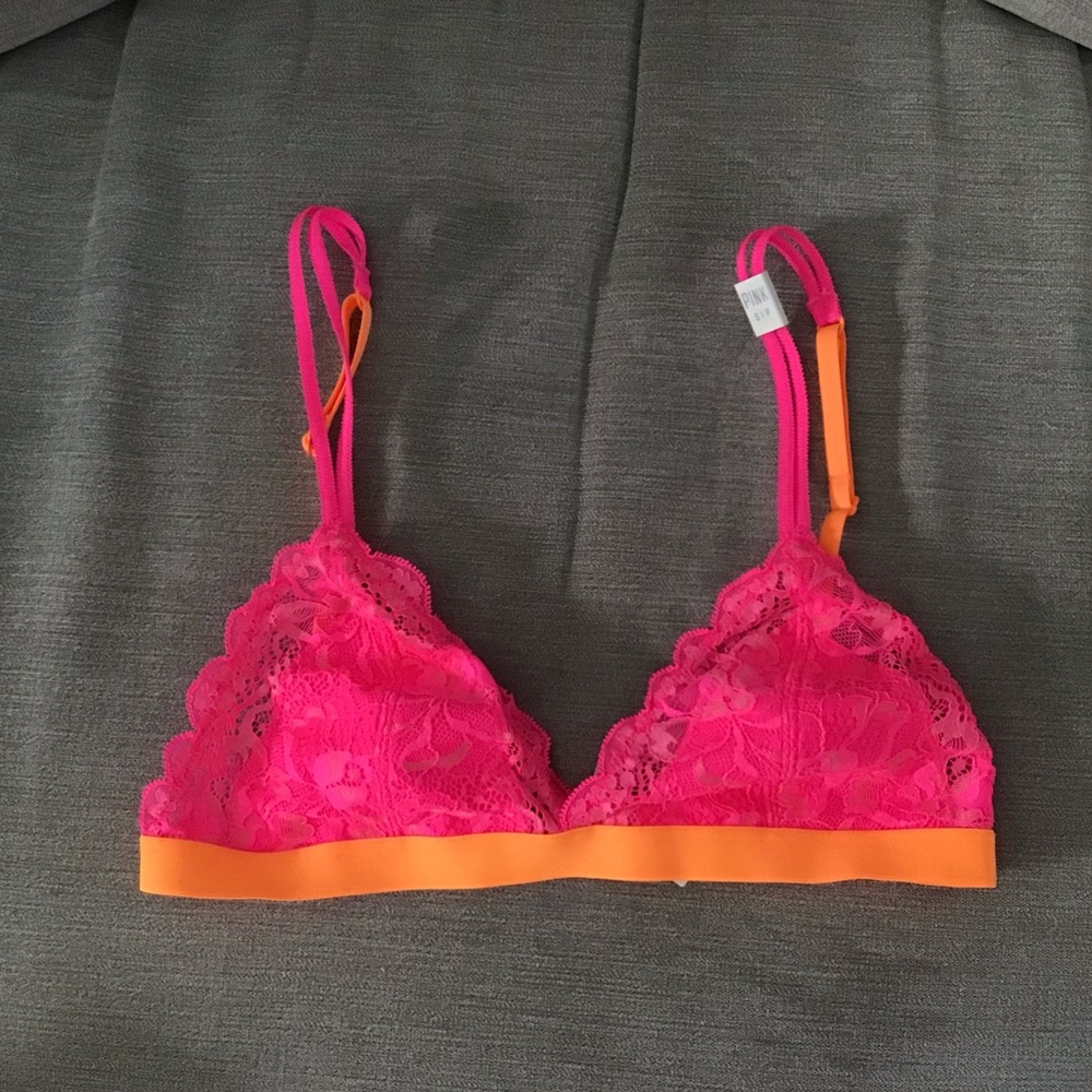 New PINK Bra size S
